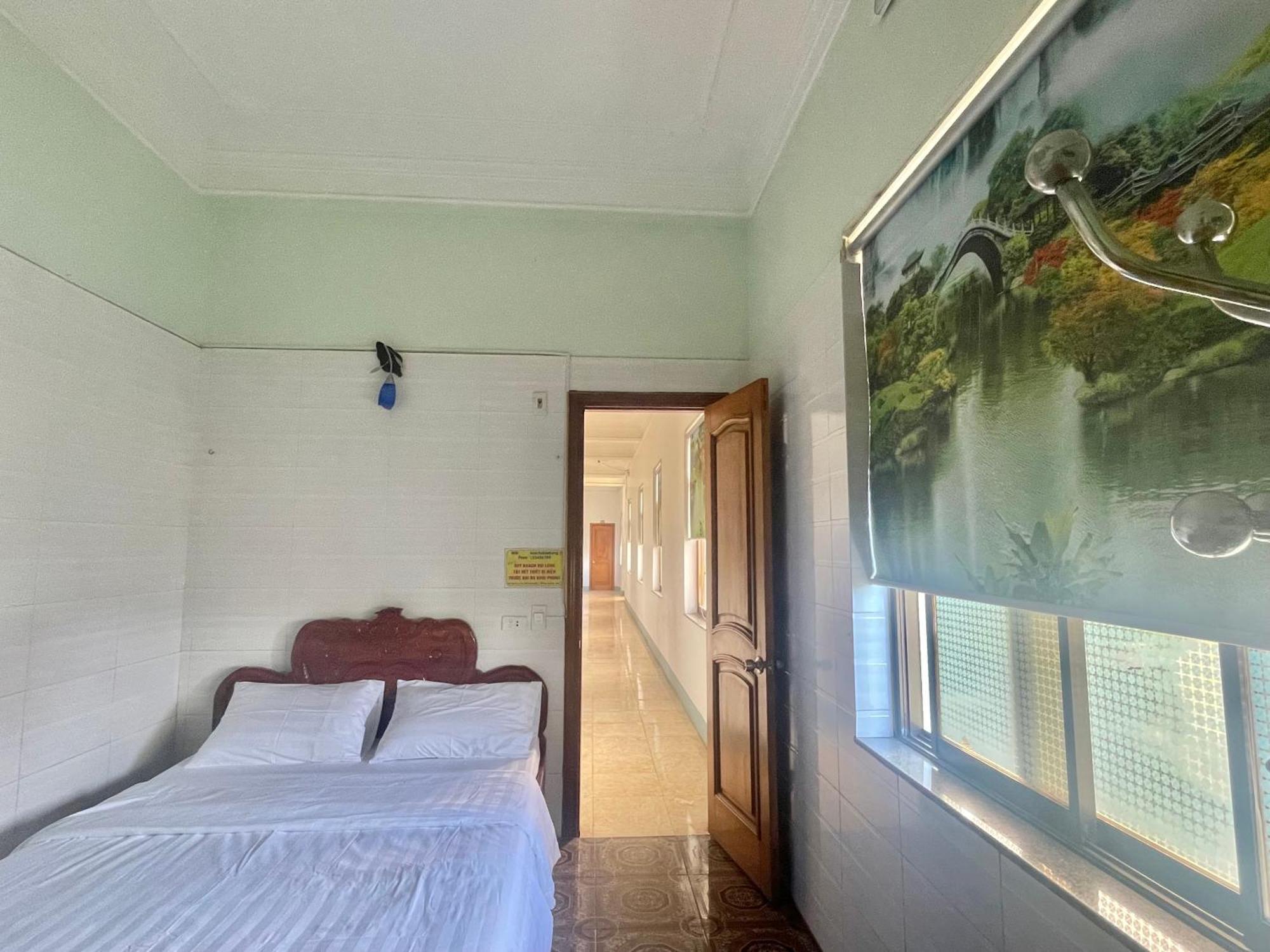 Bach Dai Dung Hotel Provinz Hà Tĩnh Exterior foto